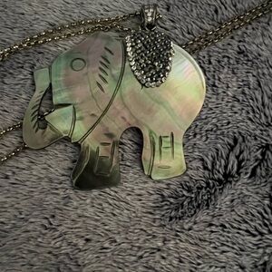 Ross Simons Mother of Pearl Elephant Pendant Necklace 18in